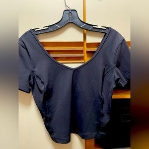 Lululemon Align crop v-neck tee